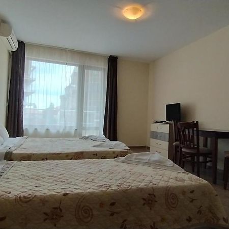 Sunny Sands Studios Burgas Extérieur photo