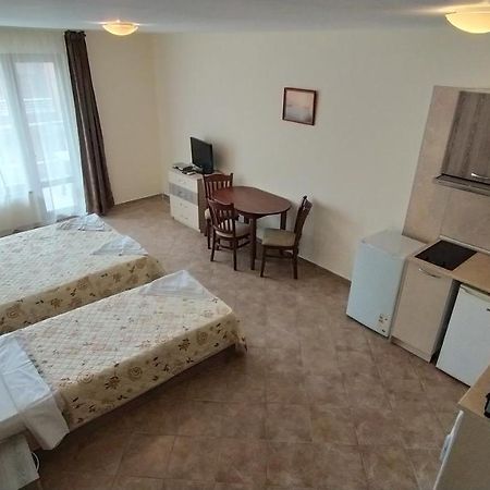 Sunny Sands Studios Burgas Extérieur photo