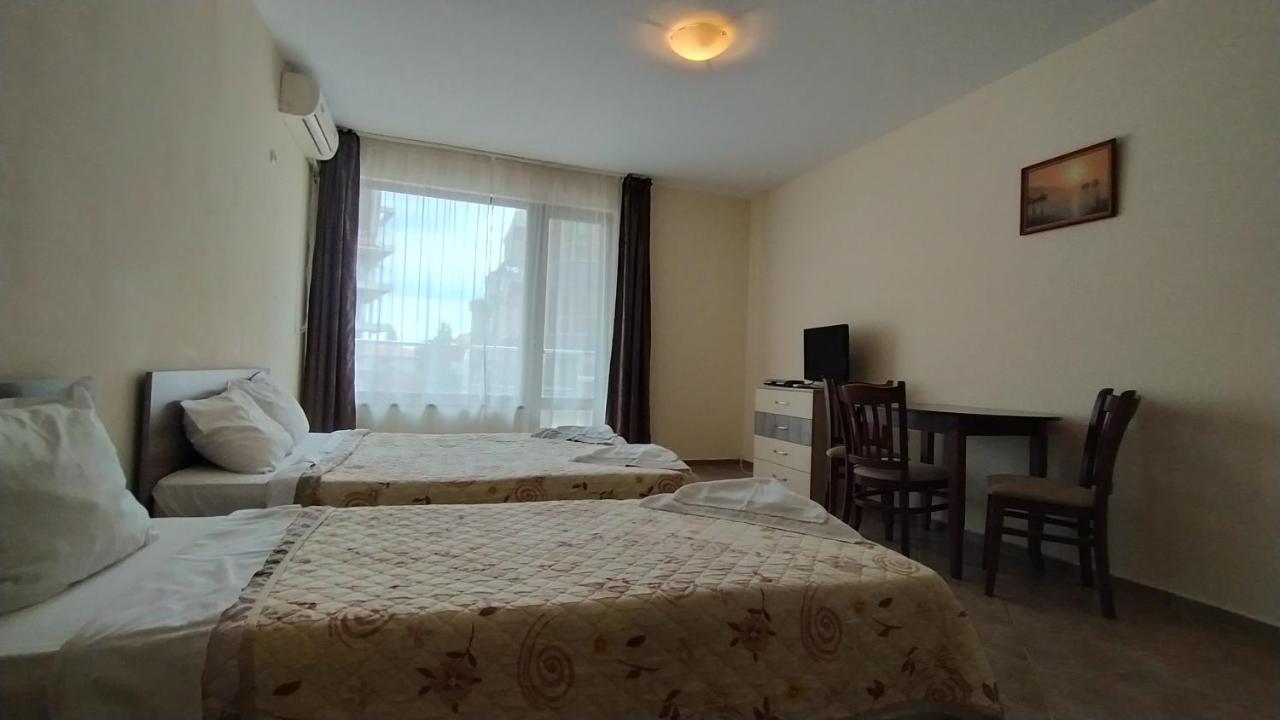 Sunny Sands Studios Burgas Extérieur photo