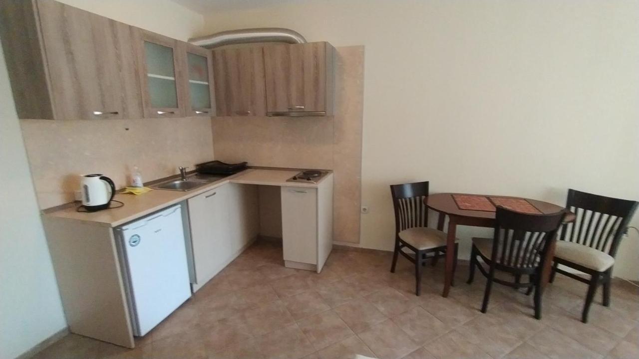 Sunny Sands Studios Burgas Extérieur photo
