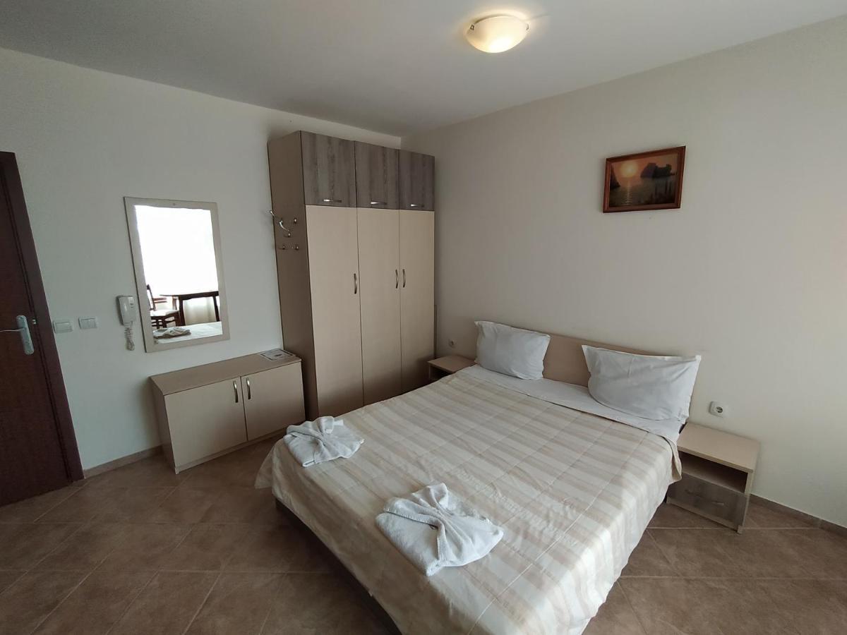 Sunny Sands Studios Burgas Extérieur photo
