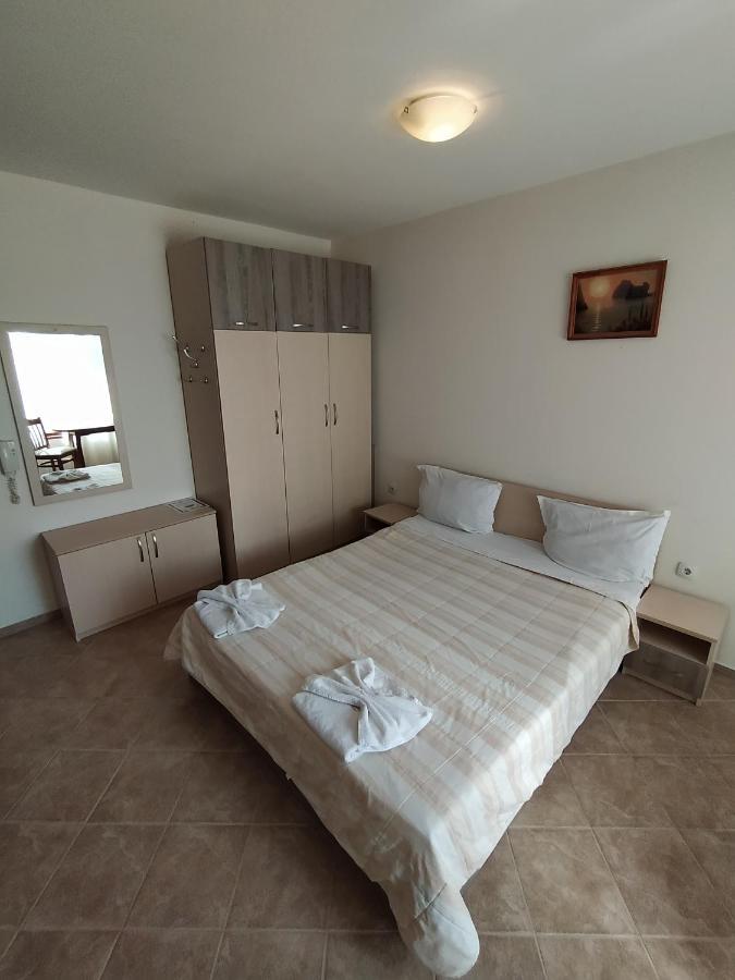 Sunny Sands Studios Burgas Extérieur photo